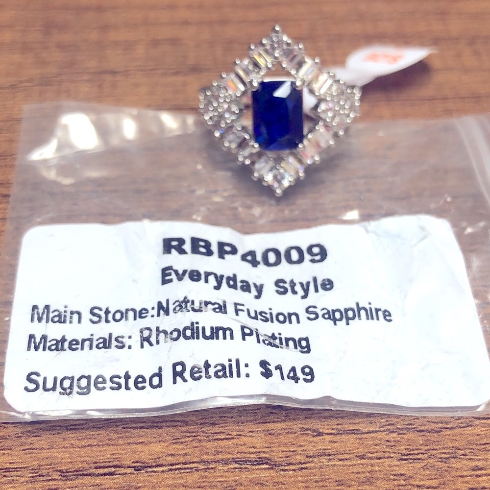 Sapphire Stone Ring - Picture 3 of 3